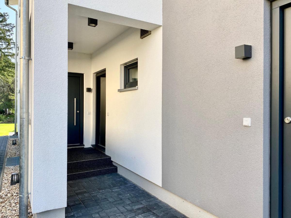 Modernes Apartment, Terrasse Und Garten Am Lilienthalpark Im Suedwesten Berlins Appartamento
