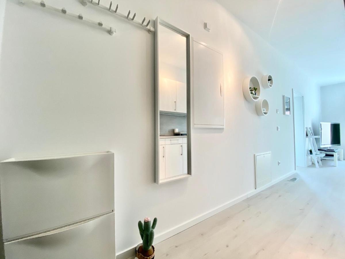 Modernes Apartment, Terrasse Und Garten Am Lilienthalpark Im Suedwesten Berlins * Berlino